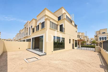 5 Slaapkamers Townhouse te Huur in DAMAC Lagoons, Dubai - images image img