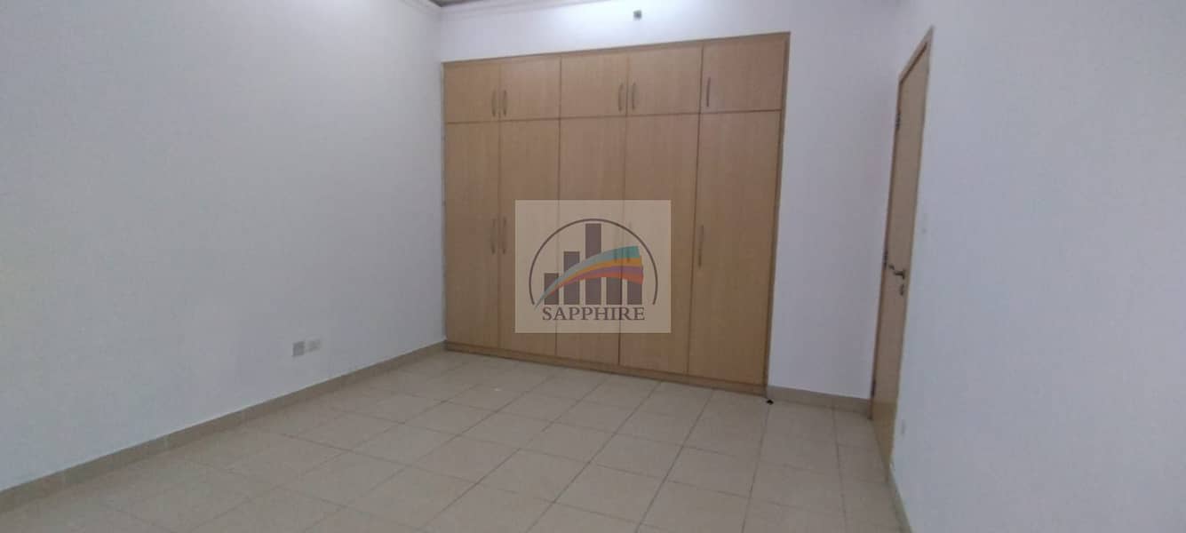 12 d81cb32c-a00a-4def-92ae-a88a86aed1dc. jpeg