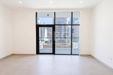 1 Bedroom Apartment for Sale in Business Bay, Dubai - Handed over | Brand New | Park / Burj View