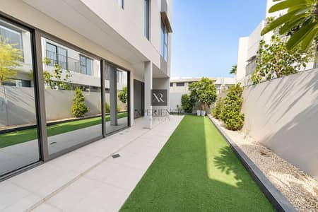 4 Bedroom Townhouse for Sale in Mohammed Bin Rashid City (MBR City), Dubai - ChatGPT Image Jul 18, 2026, 06_04_12 PM. png
