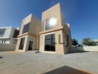 5 Bedroom Villa for Rent in Yas Island, Abu Dhabi - Spacious 5 Bedrooms Standalone Villa | Single Row