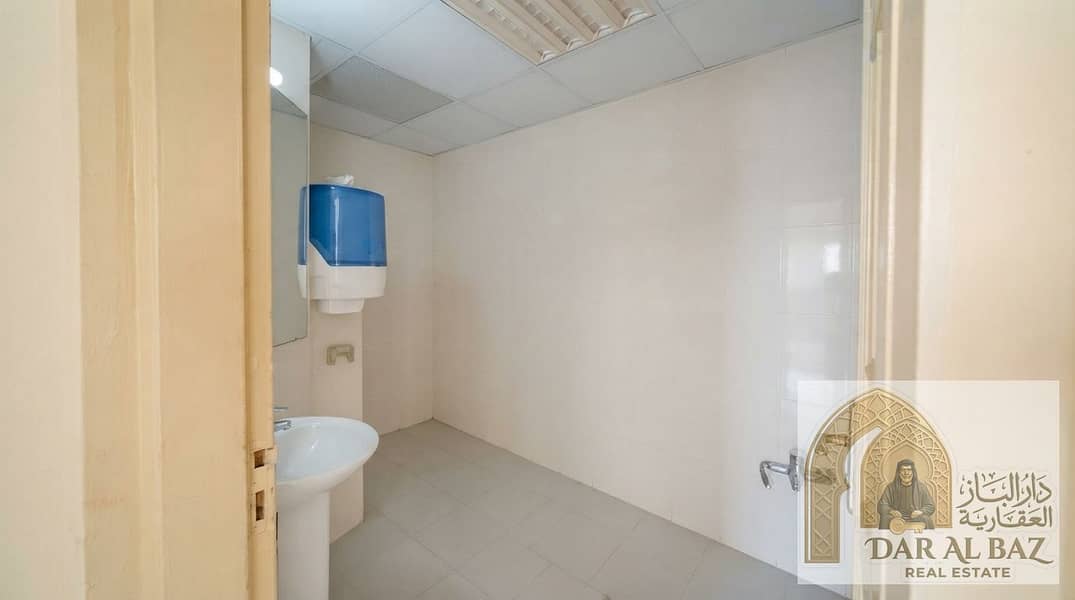 15 Real_estate_photo_enhancement_in…_20260910021837. jpeg