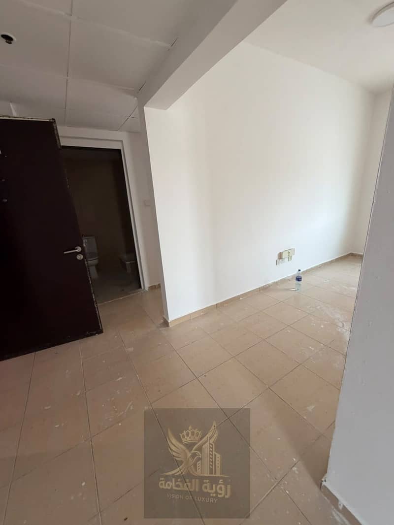 8 WhatsApp Image 2026-09-10 at 2.08. 00 PM. jpeg
