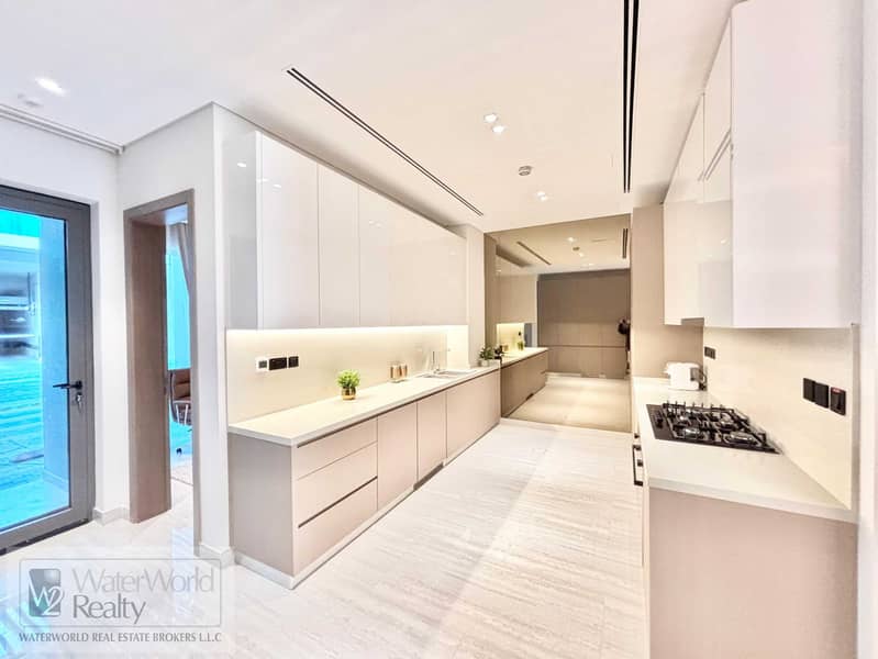 12 kitchen (2). jpeg
