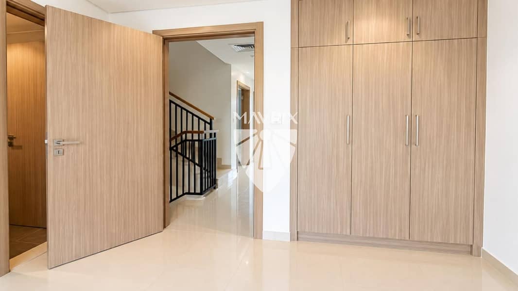 6 Image 6