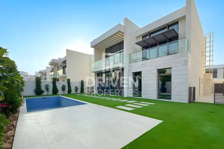 4 Bedroom Villa for Sale in Mohammed Bin Rashid City (MBR City), Dubai - Largest Plot | Landscaped | Next to Crystal Lagoon