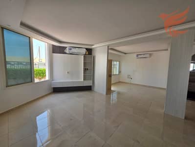 4 Bedroom Villa for Rent in Al Mairid, Ras Al Khaimah - WhatsApp Image 2026-09-10 at 2.13. 03 PM (1). jpeg 4 Bedroom Villa for Rent in Al Mairid, Ras Al Khaimah - WhatsApp Image 2026-09-10 at 2.13. 03 PM (1). jpeg