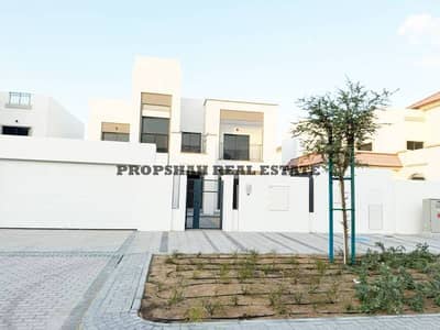 5 Slaapkamers Villa te Koop in Al Shamkha, Abu Dhabi - 15. jpg 5 Slaapkamers Villa te Koop in Al Shamkha, Abu Dhabi - 15. jpg