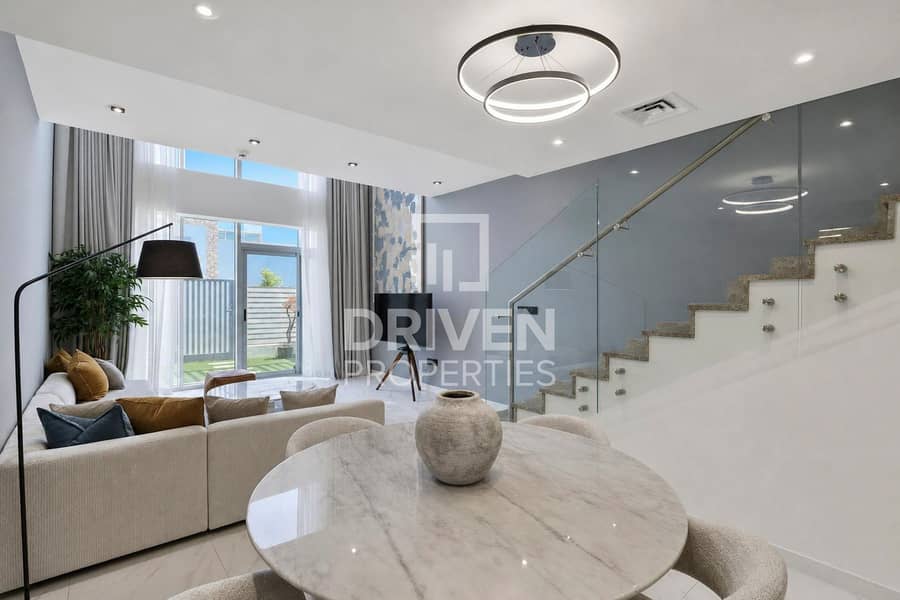 Huge Townhouse | Great Community | Modern Layout Huge Townhouse | Great Community | Modern Layout