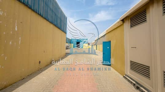 Mixed Use Land para en Alquiler en Industrial Area, Sharjah - حوطه +مستودع يالصناعيه 18 - 10000 قدم - 170 الف - p  (9). jpeg