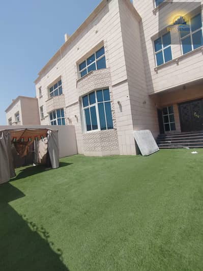 5 Bedroom Villa for Rent in Khalifa City, Abu Dhabi - 53970. jpg