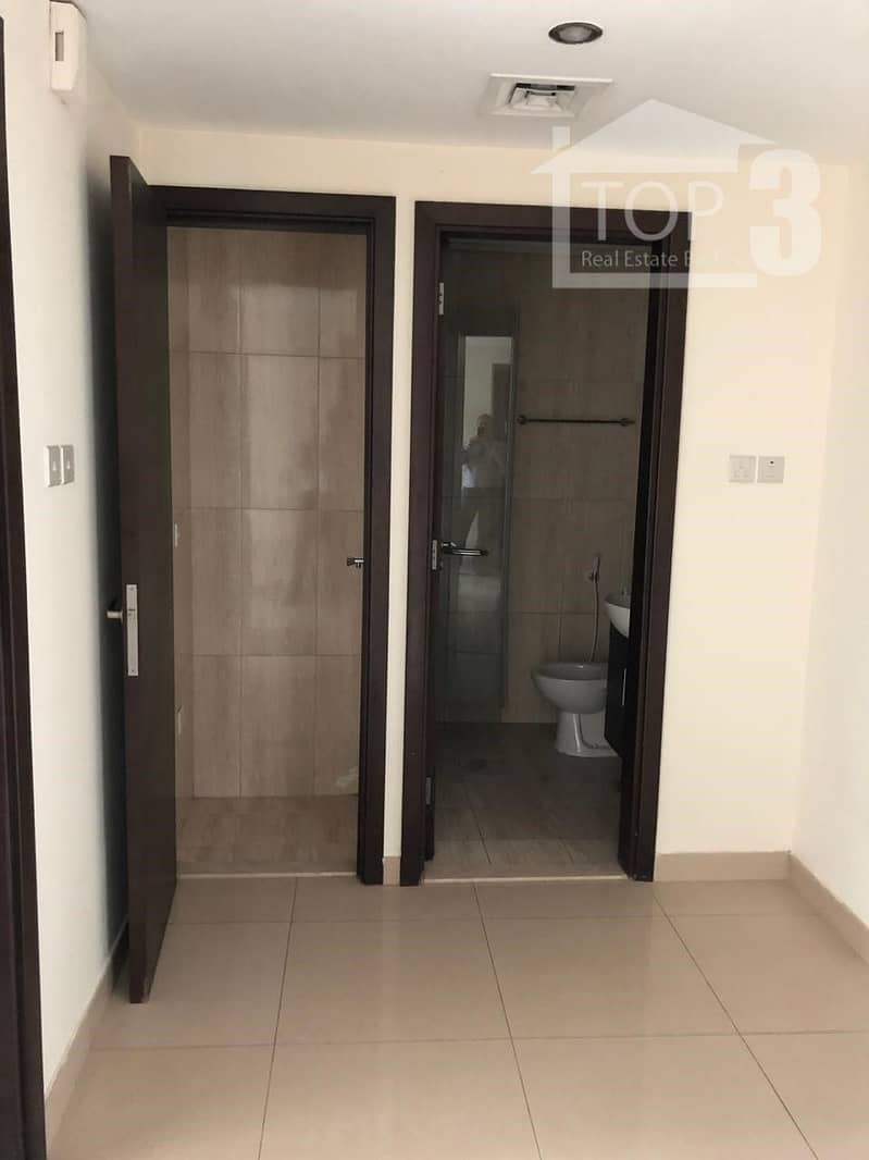 6 wash room store room. jpeg