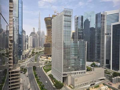 Office te Huur in Business Bay, Dubai - Image 1