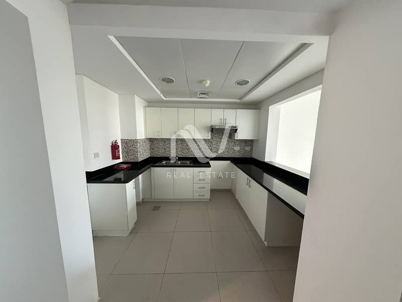 4 Canal Residence_0009_Background. jpg