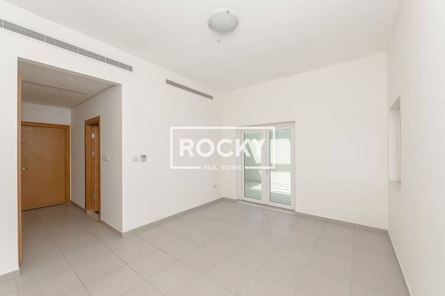 27 AlFurjan_Quortaj_Villa511-3BR (23 of 59). jpg