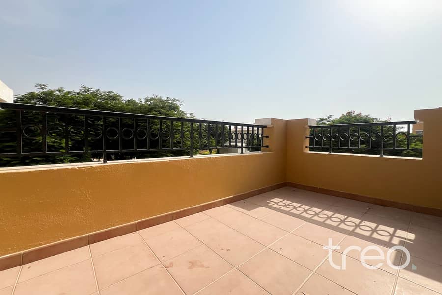 12 St 01, V 018, Palmera - 1 - 14. jpg