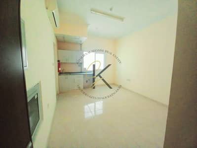 Estudio para en Alquiler en Muwaileh, Sharjah - d71bd359-6a98-4bcc-9e4d-7d8d2fd84a59. jpg