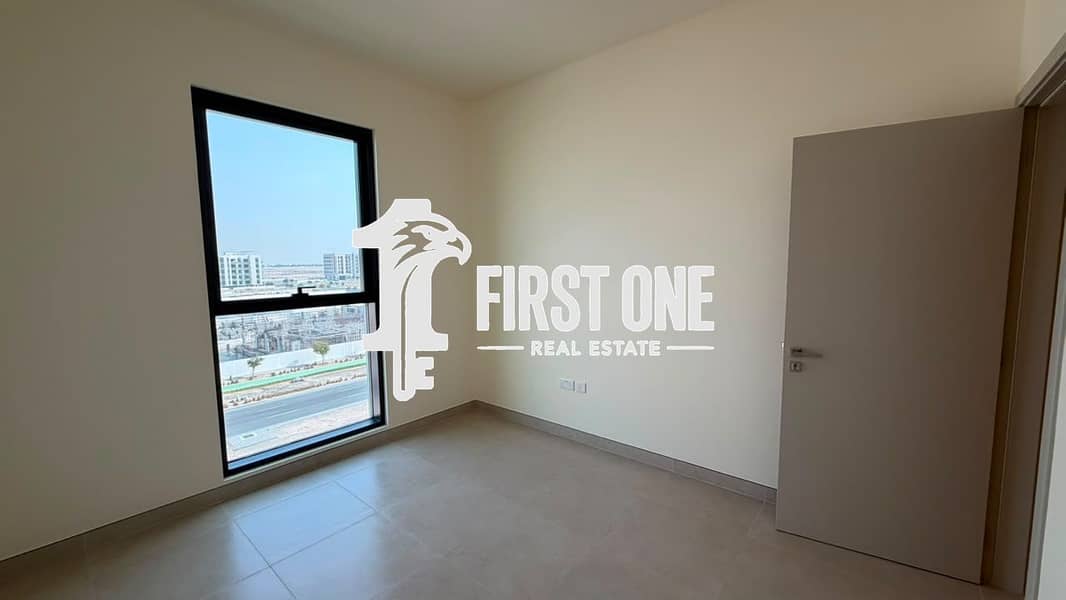 5 WhatsApp Image 2026-09-10 at 16.55. 11 (1). jpeg