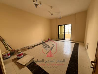 3 habitaciones Apartamento para en Alquiler en Al Mahatah, Sharjah - 3cca6694-e1ee-4127-b1dd-8509f79d2a90. jpg 3 habitaciones Apartamento para en Alquiler en Al Mahatah, Sharjah - 3cca6694-e1ee-4127-b1dd-8509f79d2a90. jpg
