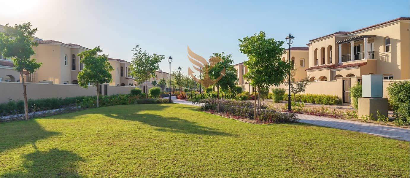 2 Pros-Cons-of-Living-in-The-Villa-Community-cover-05112024. jpg