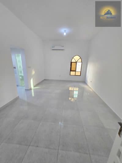 Studio for Rent in Al Najda Street, Abu Dhabi - 1000121966. jpg