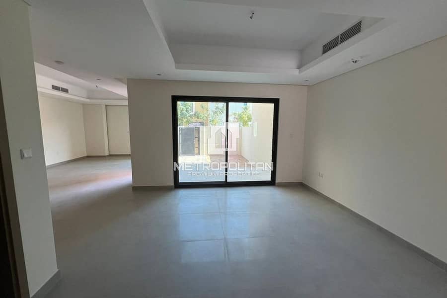Villetta a schiera a Al Rahmaniya,Shaghrafa 1,Sharjah Sustainable City, 3 camere da letto, 2000000 AED - 16468088 Villetta a schiera a Al Rahmaniya,Shaghrafa 1,Sharjah Sustainable City, 3 camere da letto, 2000000 AED - 16468088