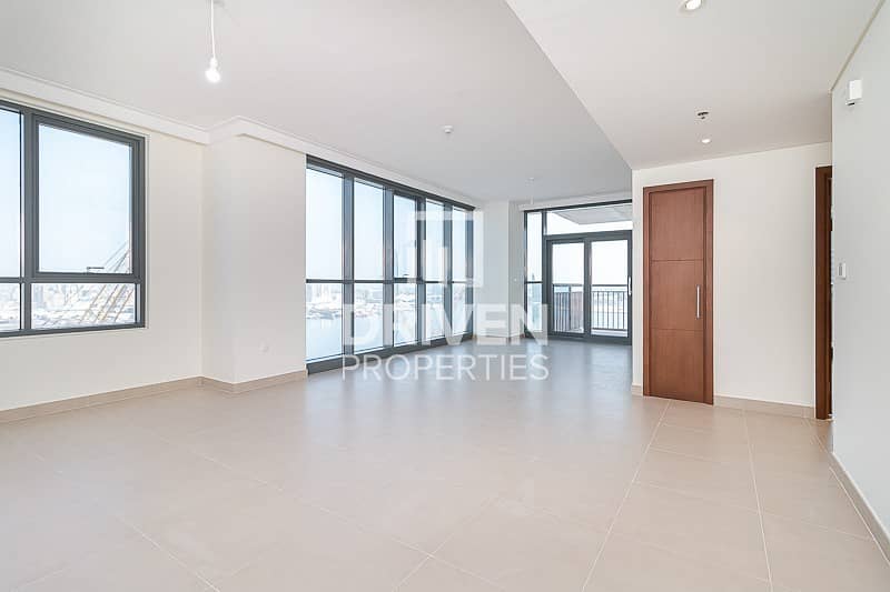 Largest 2 Bed Apartment in Creek Residence