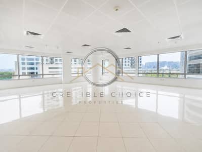 Office for Rent in Deira, Dubai - Brightened listing interior. jpg Office for Rent in Deira, Dubai - Brightened listing interior. jpg