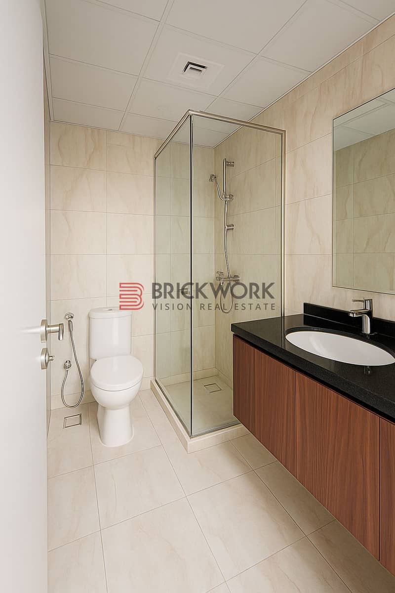 5 Bathroom 1. png