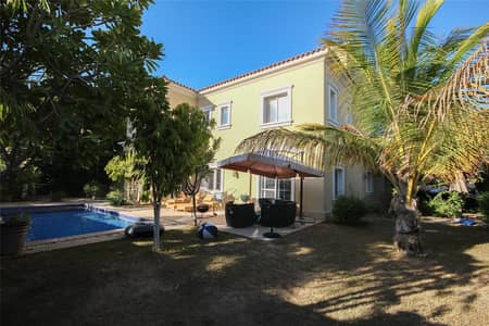 Vacant July | Opposite Park | Corner Plot Vacant July | Opposite Park | Corner Plot