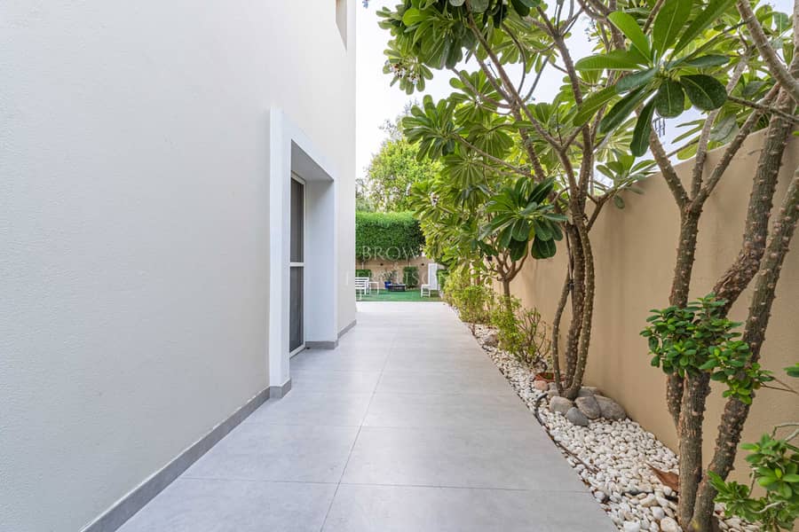 23 DSC07331-HDR-Edit. jpg