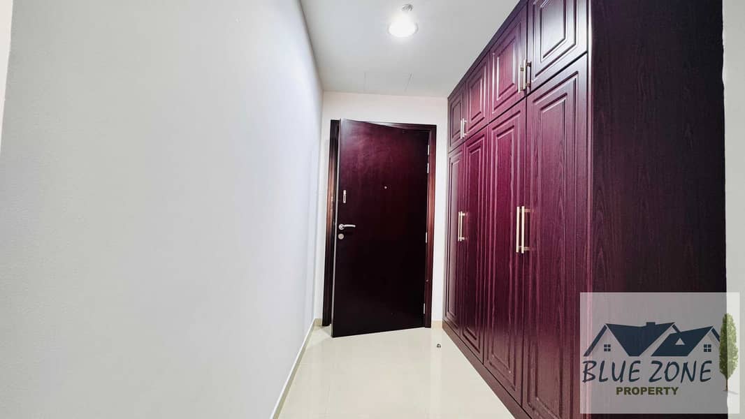 2 2f8d53b9-c1c4-474b-8118-5939c55cad28. jpg