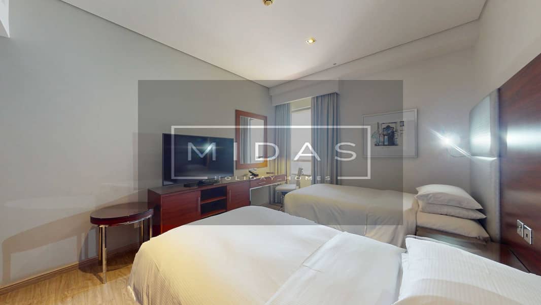 15 MIDAS-REAL-ESTATE-Hilton-The-Walk-2701-02262026_135157. jpg