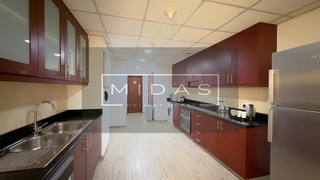 3 KITCHEN 1. jpeg