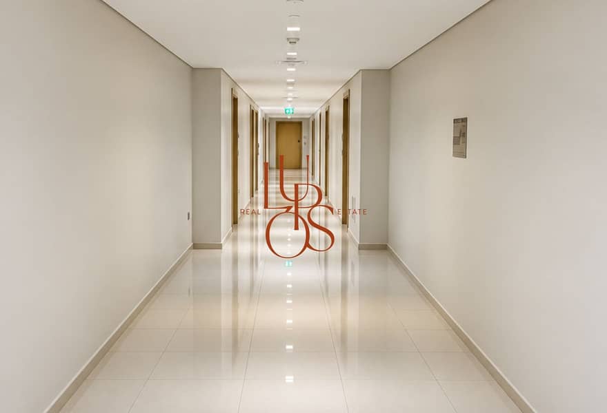 8 Photo 27