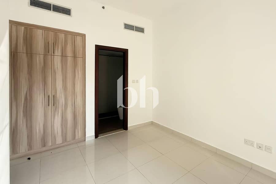 2 images image img