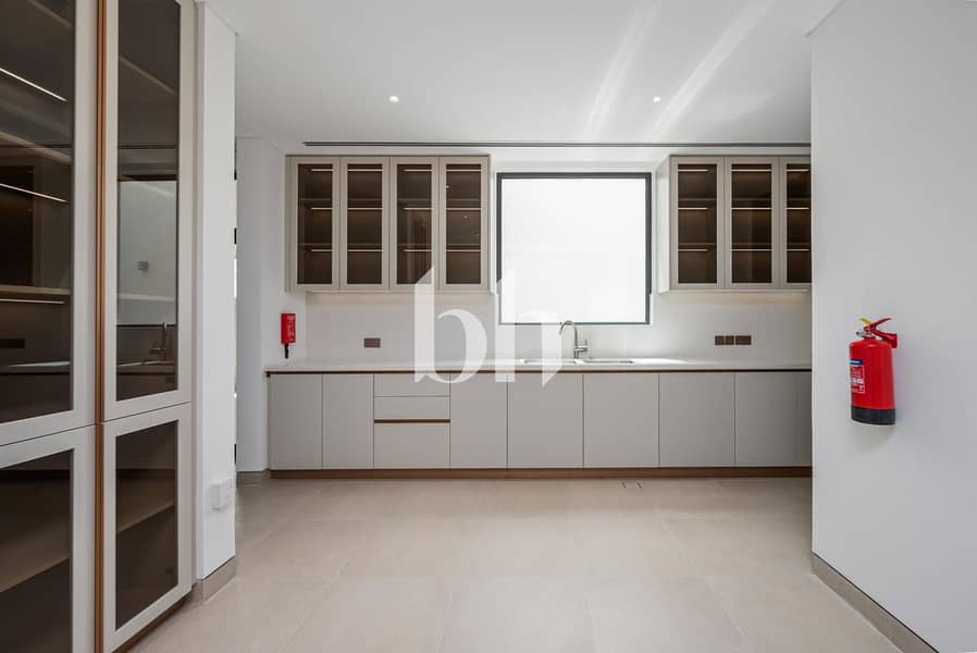 8 images image img