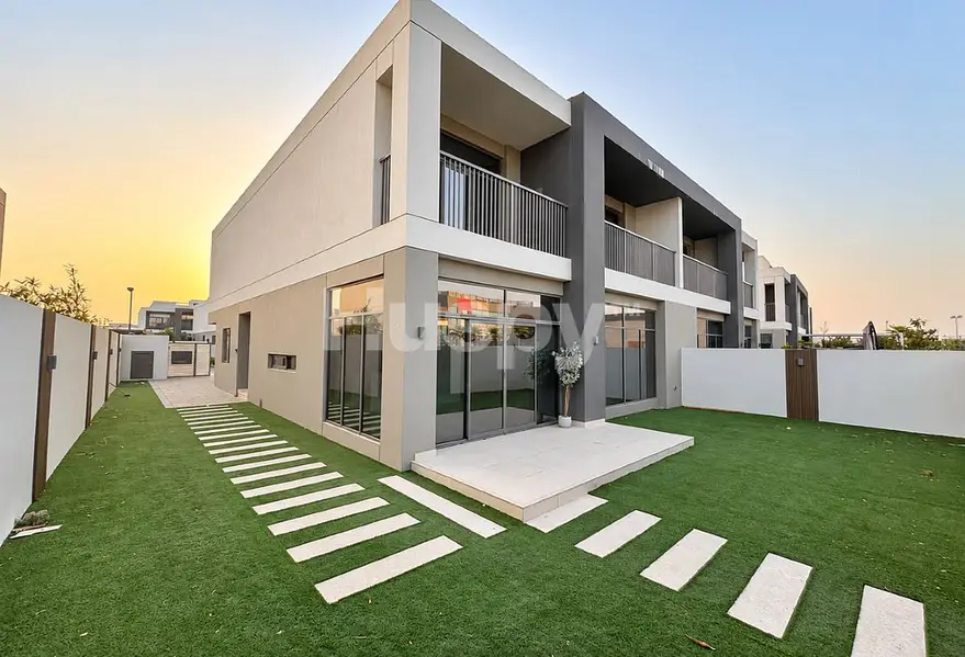Vacant | Landscaped | Near Lagoon