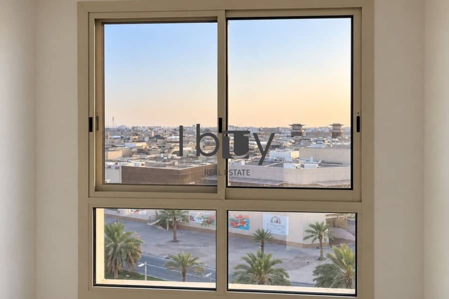 Closed Kitchen + Balcony | Vacant Closed Kitchen + Balcony | Vacant