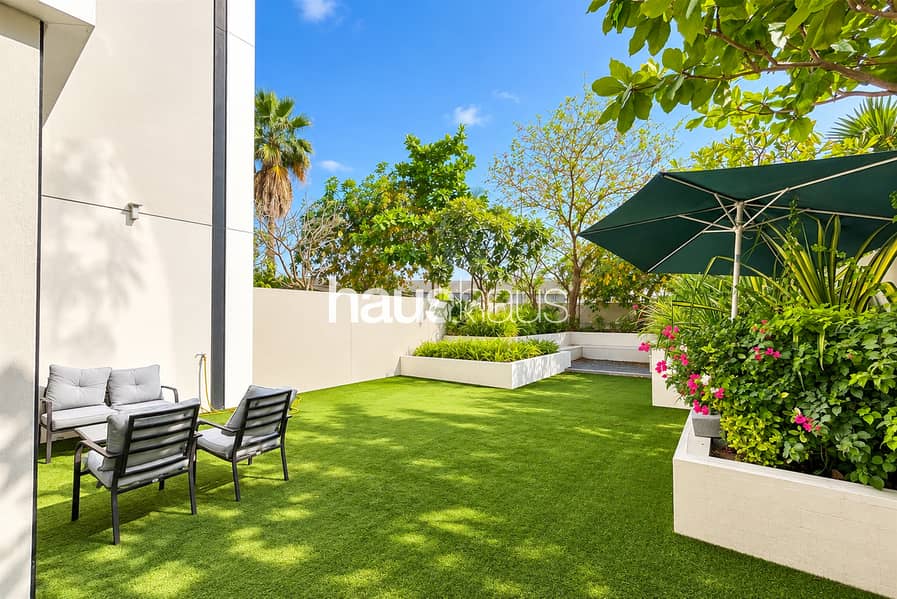 Rare and Unique | Duplex Home | Exclusive Rare and Unique | Duplex Home | Exclusive