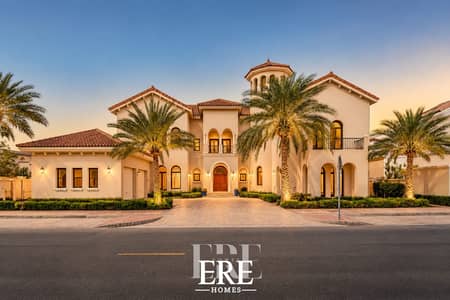 5 Bedroom Villa for Rent in Palm Jumeirah, Dubai - 5BR Signature Villa | Beachfront | Frond C