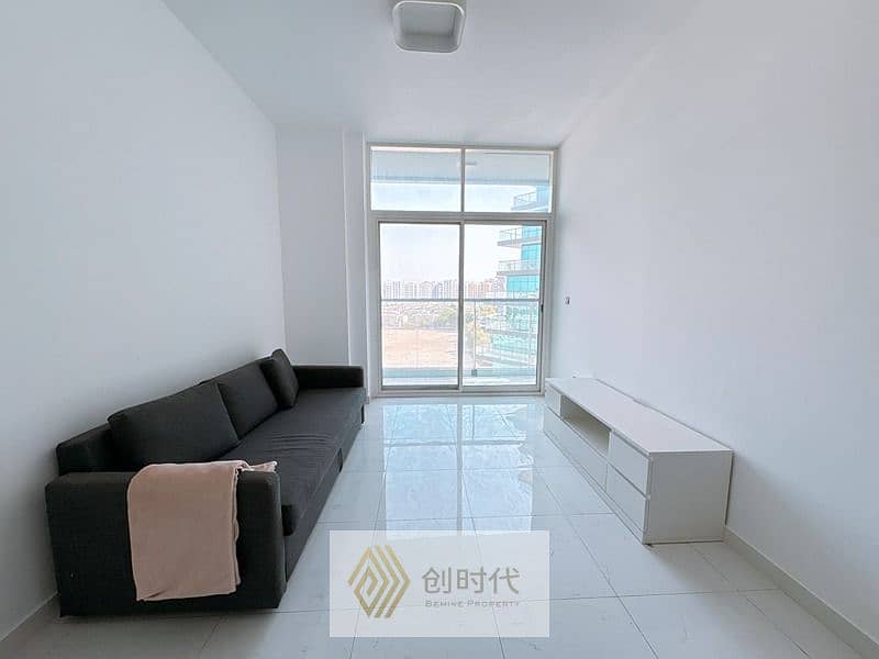2 cee80ddd-13b9-4ccc-9cc9-933336b51a02. jpg