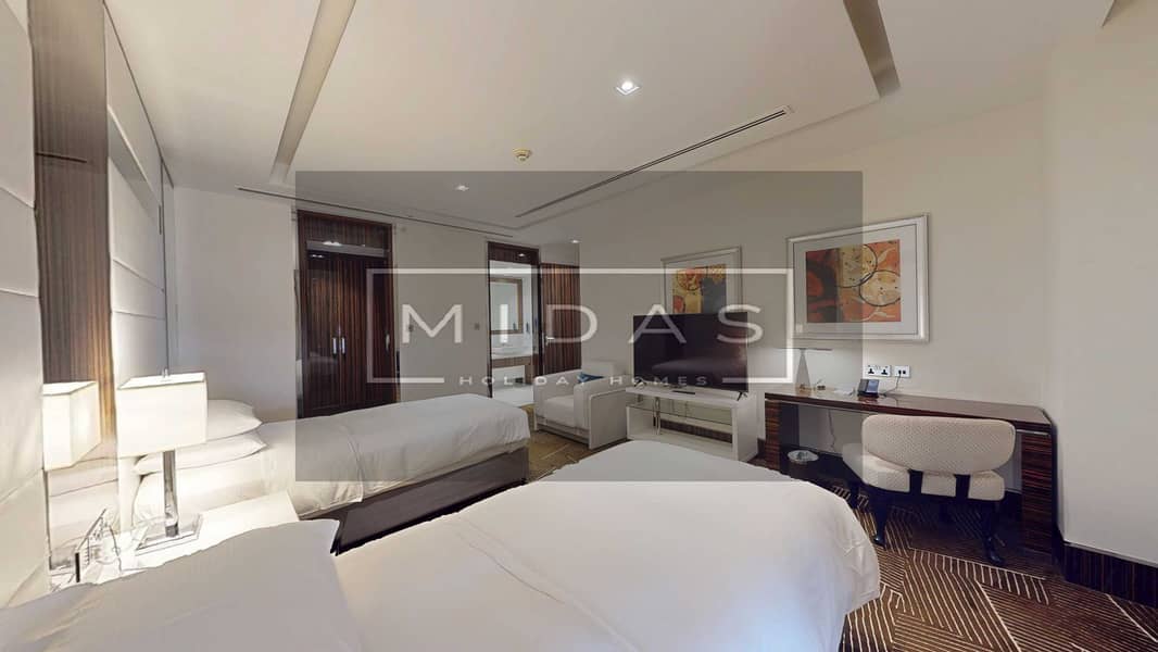 30 Hillton-The-Walk-4302-09302025_164839. jpg
