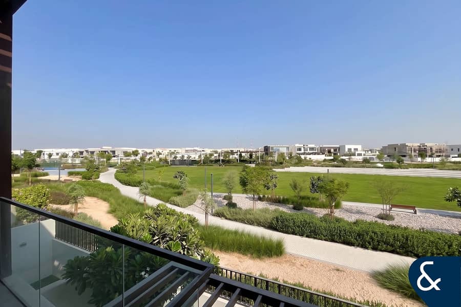 4 Bedroom | Park Backing | Vacant on transfer 4 Bedroom | Park Backing | Vacant on transfer