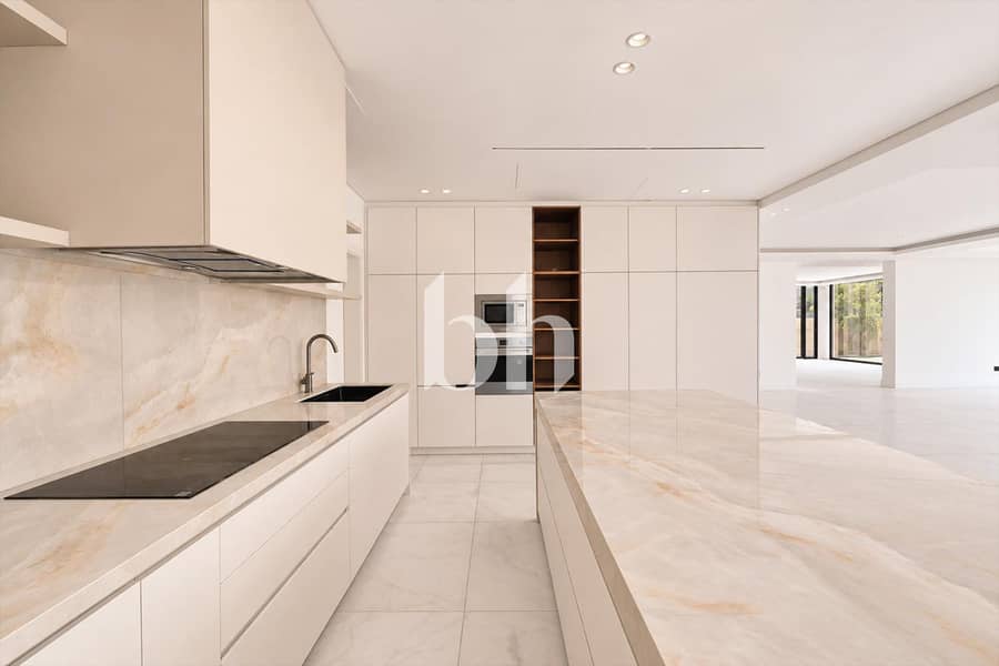 4 images image img