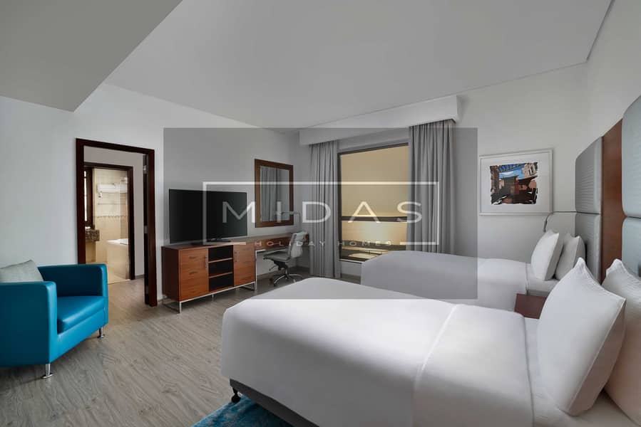 8 Four Bedroom Family Suite with Sea View (7). jpg