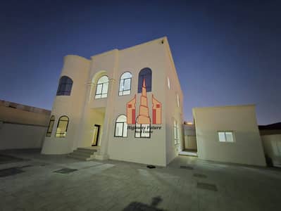 Villa de 6 chambres à à vendre à Al Azra, Sharjah - 147064. jpg Villa de 6 chambres à à vendre à Al Azra, Sharjah - 147064. jpg