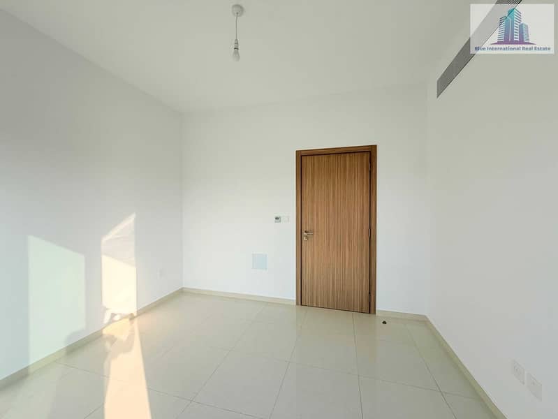 42 WhatsApp Image 2026-09-11 at 2.12. 44 PM (3). jpeg