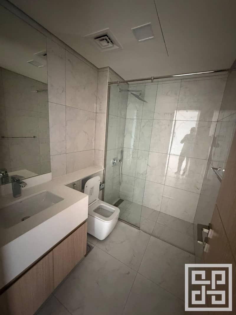 8 WhatsApp Image 2026-09-11 at 12.38. 00 (1). jpeg