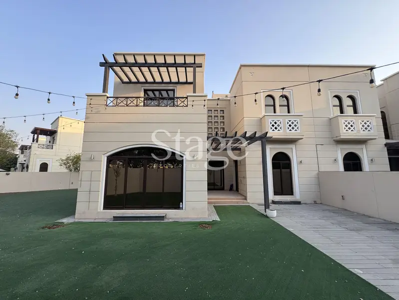 Luxurious 4-Bed Villa | Mudon Al Salam | Spacious Layout
